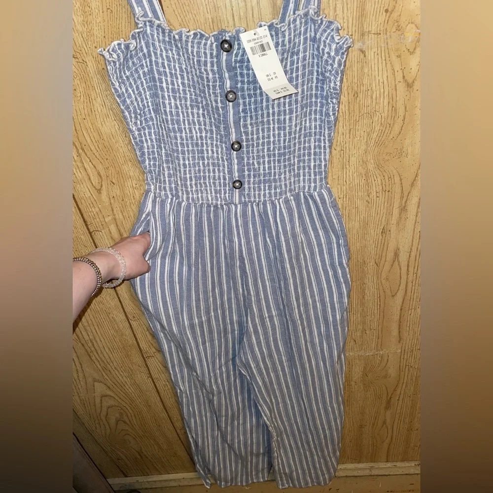 NWT Hollister Removable Straps Smocked Back Wide Leg Pocket Jumpsuit - Picture 2 of 15